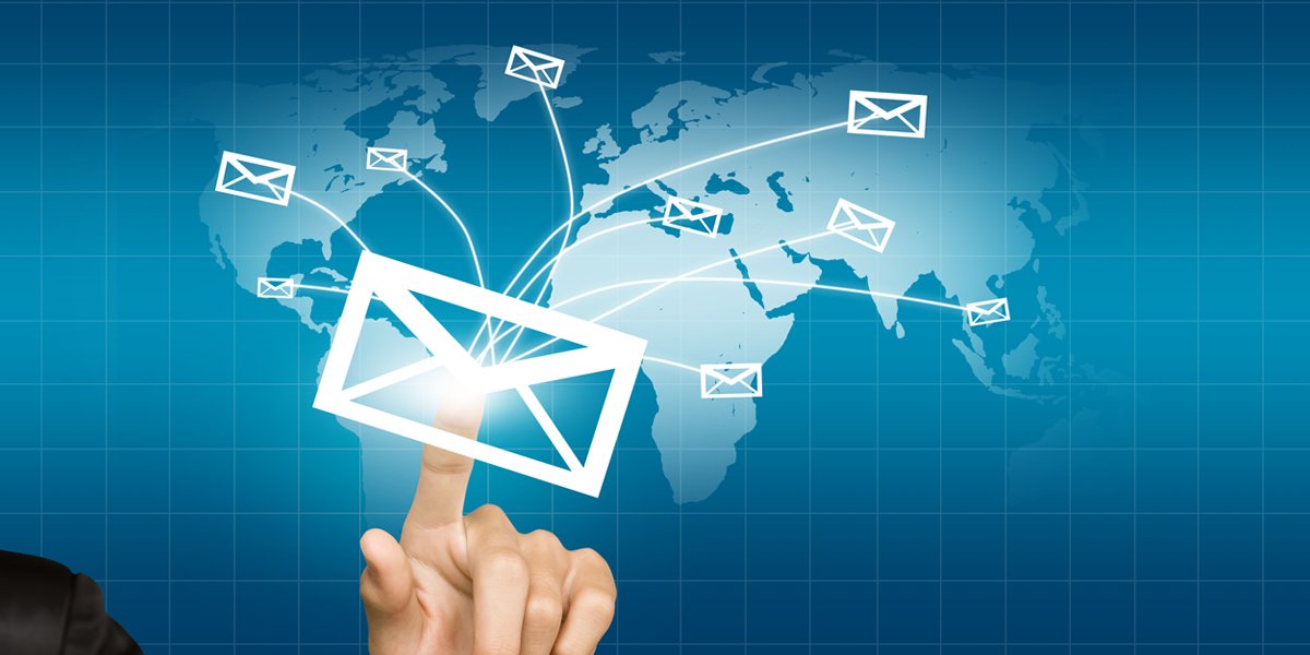 Hansı domain ünvanını istifadə eləməliyəm?